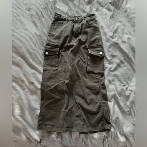 Vintage cargo skirt in dark grey